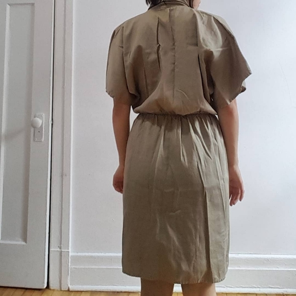 Khaki dress from los Angeles apparel - Picture 5 of 7